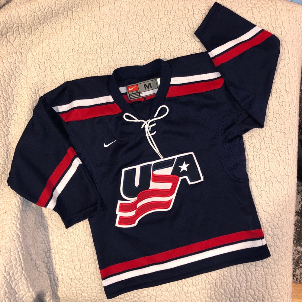 Nike Team USA Hockey Jersey- sewn on USA patch